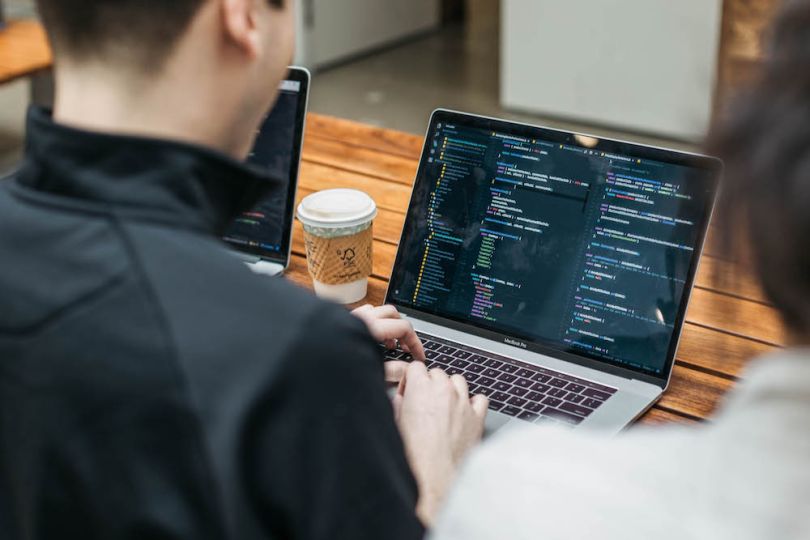 hubspot product marketing applications examples