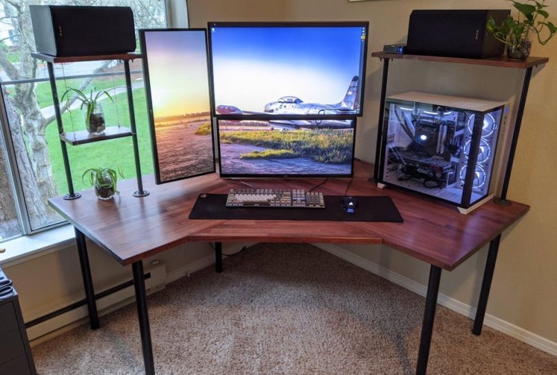natural light wfh battlestation