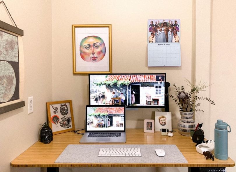 charming wfh battlestation