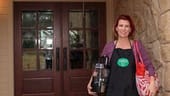 Dinner Elf delivers a chef to your door, armed with ingredients and ready to cook