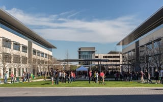 Apple to deepen Austin roots with new $1B project and 15,000 new jobs