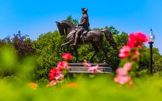 Boston Common George Washington monument