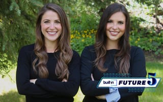 Dateability co-founders Alexa Child (left) and Jacqueline Child (right) are pictured outdoors.