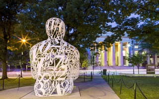 The sculpture "Alchemist" by Jaume Plensa on the MIT campus in Cambridge