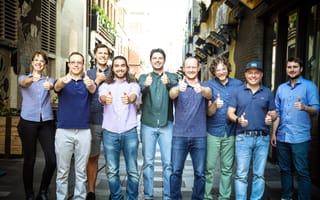 people with thumbs up