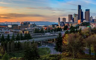 The Seattle skyline in the fall.