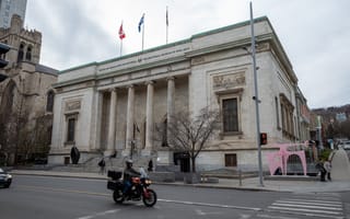 The facade of the Montréal Museum of Fine Arts in Downtown Montréal, Canada.