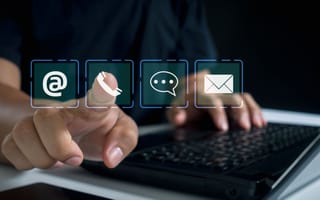 Person uses cloud-based conatact software.