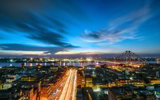 Kolkata at night