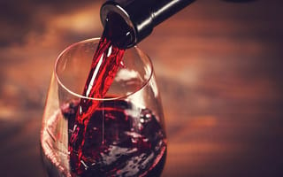 Overstock.com venture arm invests in wine blockchain startup VinX