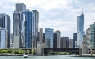 Calling all techies: These 9 Chicago companies are hiring like crazy