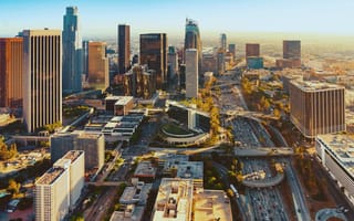 Los Angeles reinvents itself as haven for tech workers  