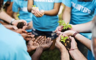Where volunteering meets tech: 5 startups that help you give back
