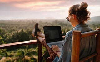 Work From Anywhere: 5 Companies Thriving Through Hybrid and Remote Models