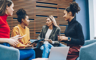 The Benefits of Fostering Community as a Woman in Tech