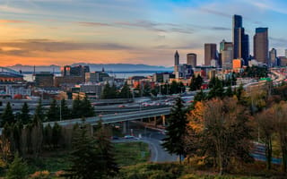 Behind the Buzz: 5 Reasons Why Flexe Is Built In Seattle’s Featured Company of the Month