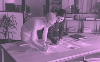 women-working-together