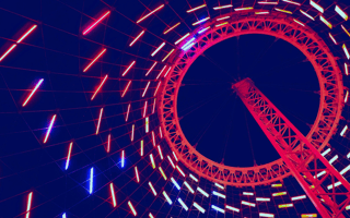 Is It Time to Bring Back Full-Cycle Sales Teams? Lights rotating towards the top of a tower after making a full cycle.