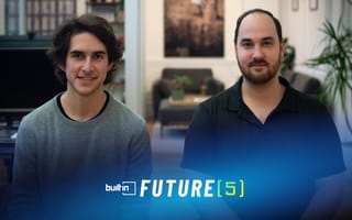 Comun CTO Abiel Gutierrez (left) and CEO Andres Santos (right) pose for a photo.