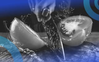 3 Ways to Use Array Slice in JavaScript A chef slicing a tomato with a knife.