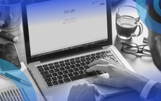 Person searching on google