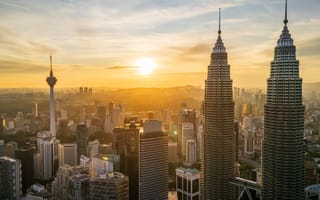 Kuala Lampur skyline.