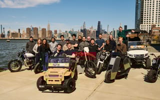 A group photo of the Ekho team is shown.