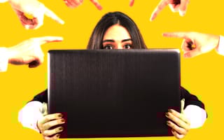 hands pointing at developer