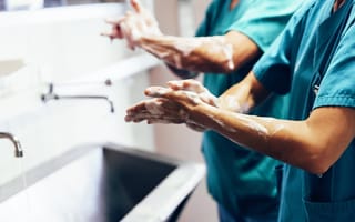hand washing surgeons