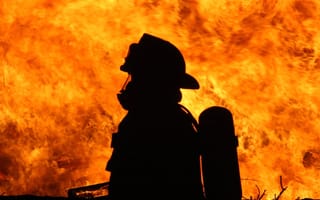 iot-fireproof-sensors-workers