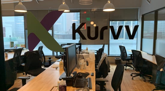 Kurvv