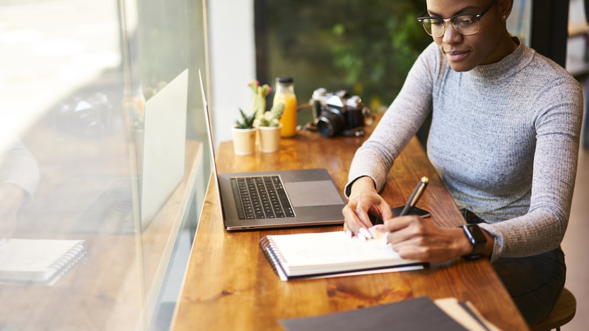 How to Conduct Code Reviews and Whiteboarding Interviews Virtually How to Conduct Code Reviews and Whiteboarding Interviews Virtually