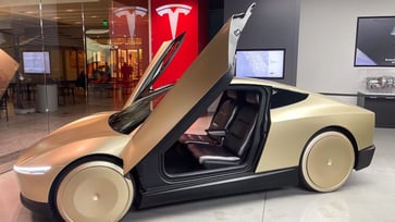 Tesla Robotaxis: What We Know About Elon Musk’s Driverless Ride-Hailing Service Thumbnail