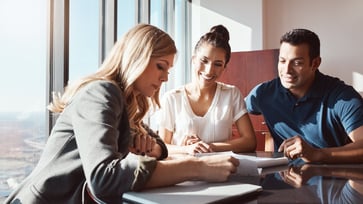 Fintech Platform Glide Raises $15M to Modernize Community Banks Thumbnail
