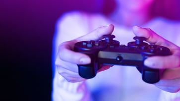 BRAVO READY Acquires Blockchain-Based Game Honeyland Thumbnail