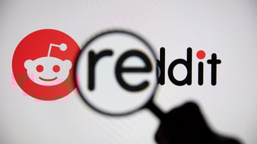 Reddit Isn’t Just Suing Perplexity — It’s Challenging AI’s Entire Business Model Reddit Isn’t Just Suing Perplexity — It’s Challenging AI’s Entire Business Model Thumbnail