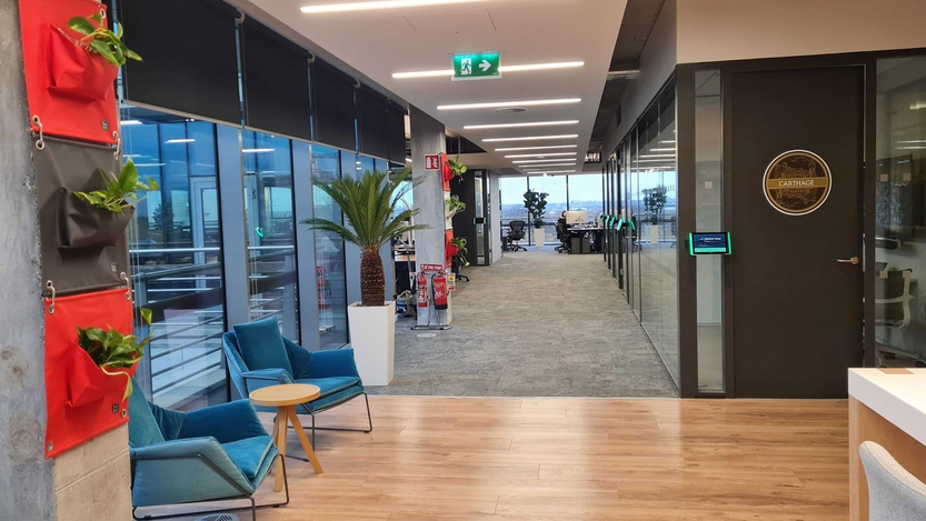 Copy%20of%202K%20_%20Dublin%20office%20-%20corridor.jpg