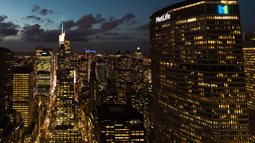 MetLife%20Building_NYC_night.jpg