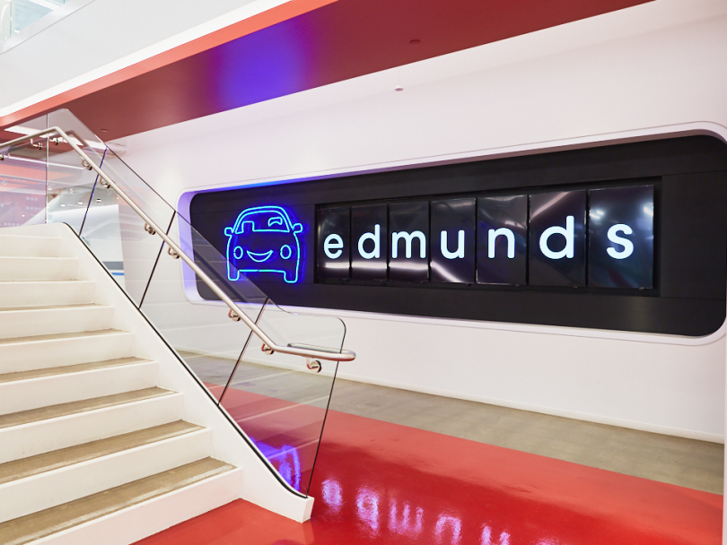 Emunds office
