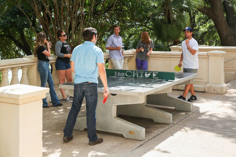 Atmosphere team playing pingpong