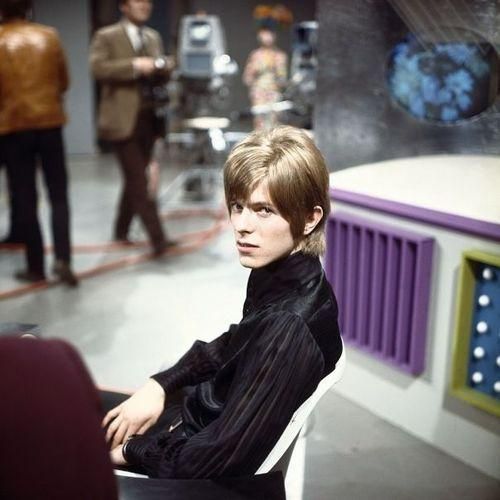 Amazing Historical Photo of David Bowie in 1967