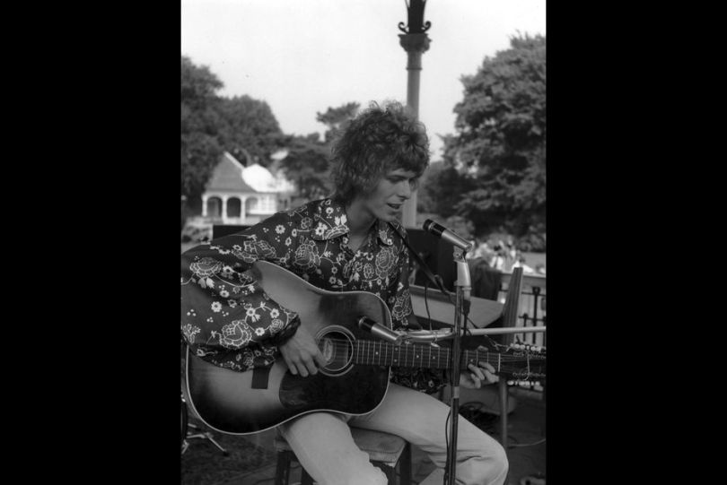 Check Out What David Bowie Looked Like in 1969