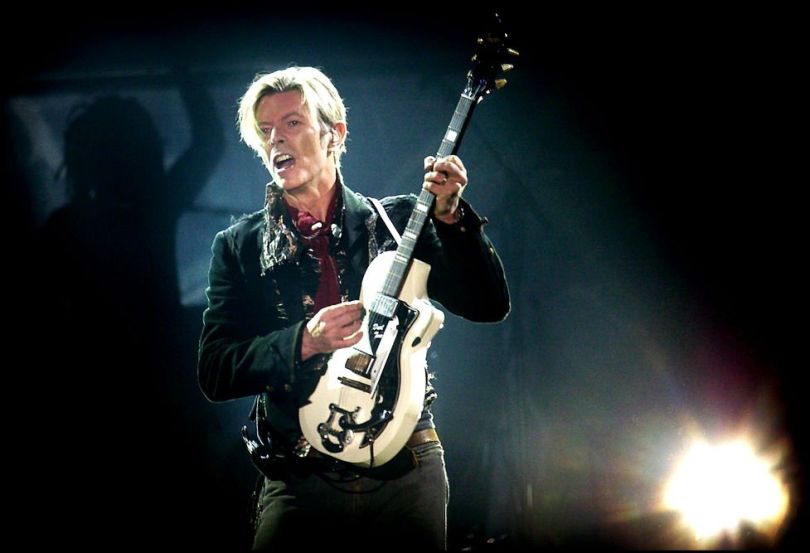 This is What David Bowie Looked Like in 2003
