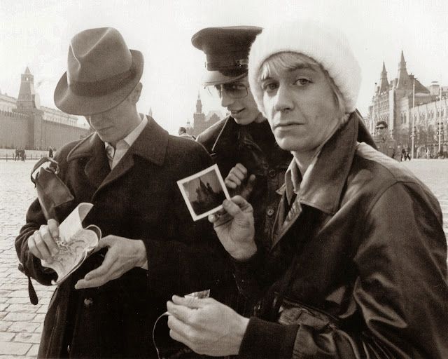 Stunning Image of Iggy Pop and David Bowie in 1976
