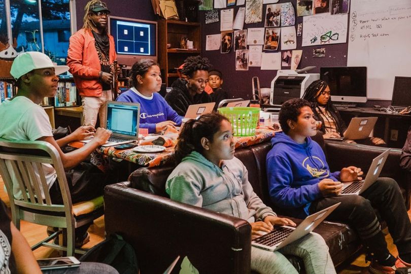 Hack The Hood Oakland Hackathons
