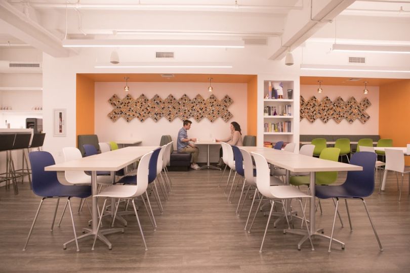 Crossix_Office4