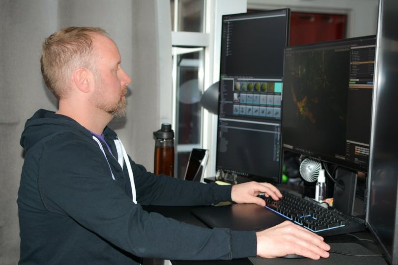 illfonic employees at work