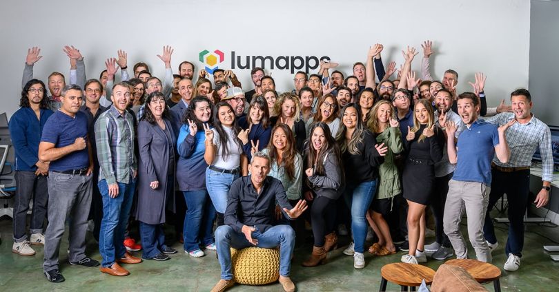 LumApps group photo