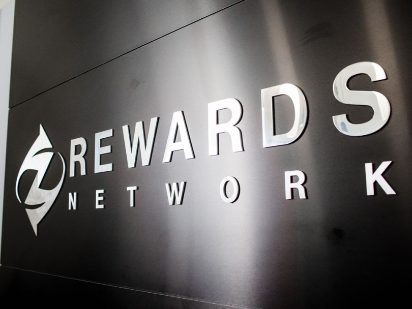 Rewards Network Logo