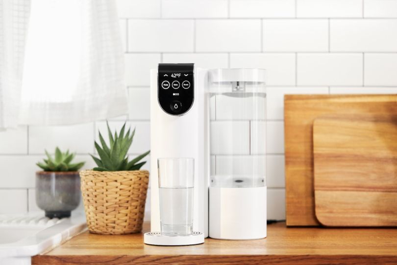 A photo of the Pani Source device